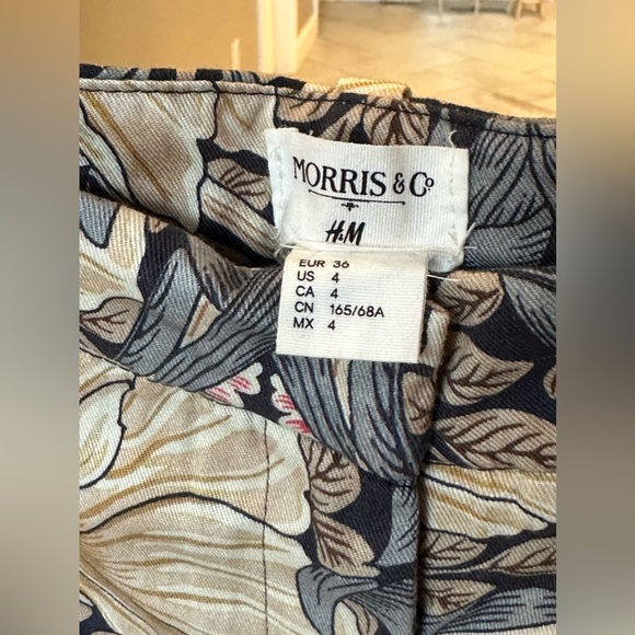 Viscose Pattern Pants - Picture 2 of 4